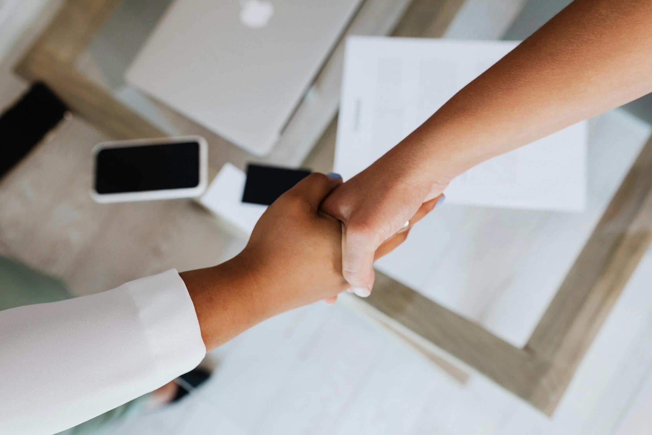 Mobile compatible e-signature for small business and digital signature for freelancers managing contracts on the go.
